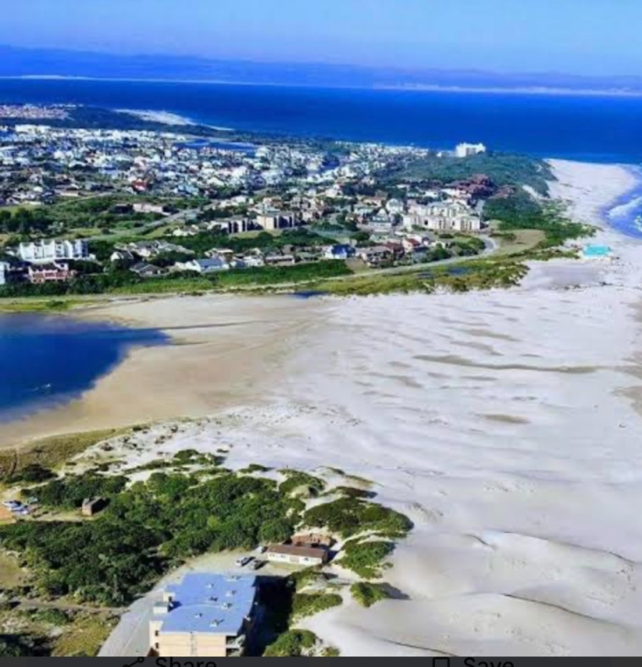  Bedroom Property for Sale in Paradise Beach Eastern Cape